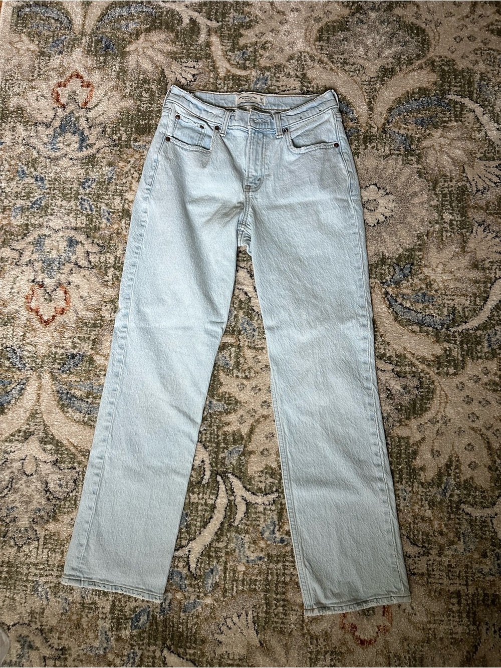 Abercrombie & Fitch Women's Straight Jeans - Pale Blue Wash
